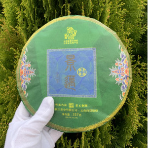 Шен пуэр Король Цзинмай Cha Shu Wang 2018 года 357 грамм